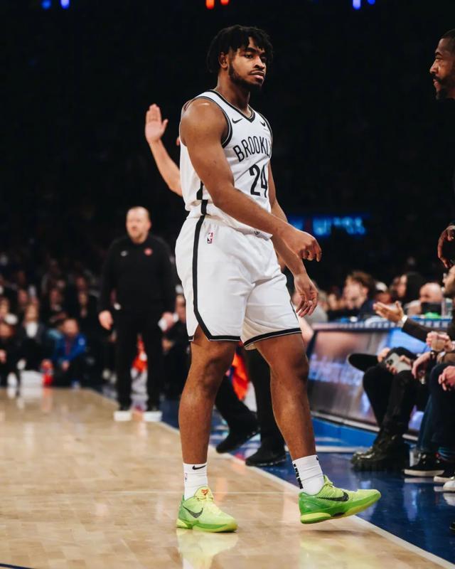 少拿900万，只为一个自由身