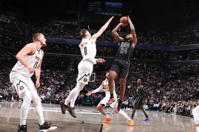 少拿900万，只为一个自由身