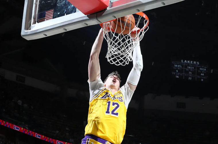 存在感有所下降，湖人锋线新星没有办法长时间保持高水准的表现？