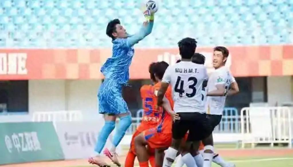 王大雷何时复出？韩鹏这句话很微妙，有球迷曝已被俱乐部三停